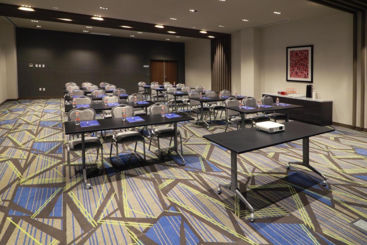 Holiday Inn Express - Monterrey - Fundidora By Ihg Eksteriør bilde