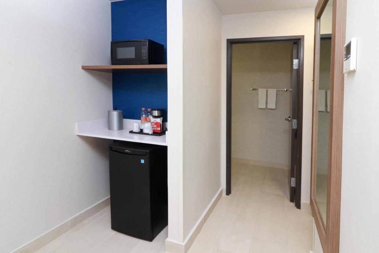 Holiday Inn Express - Monterrey - Fundidora By Ihg Eksteriør bilde