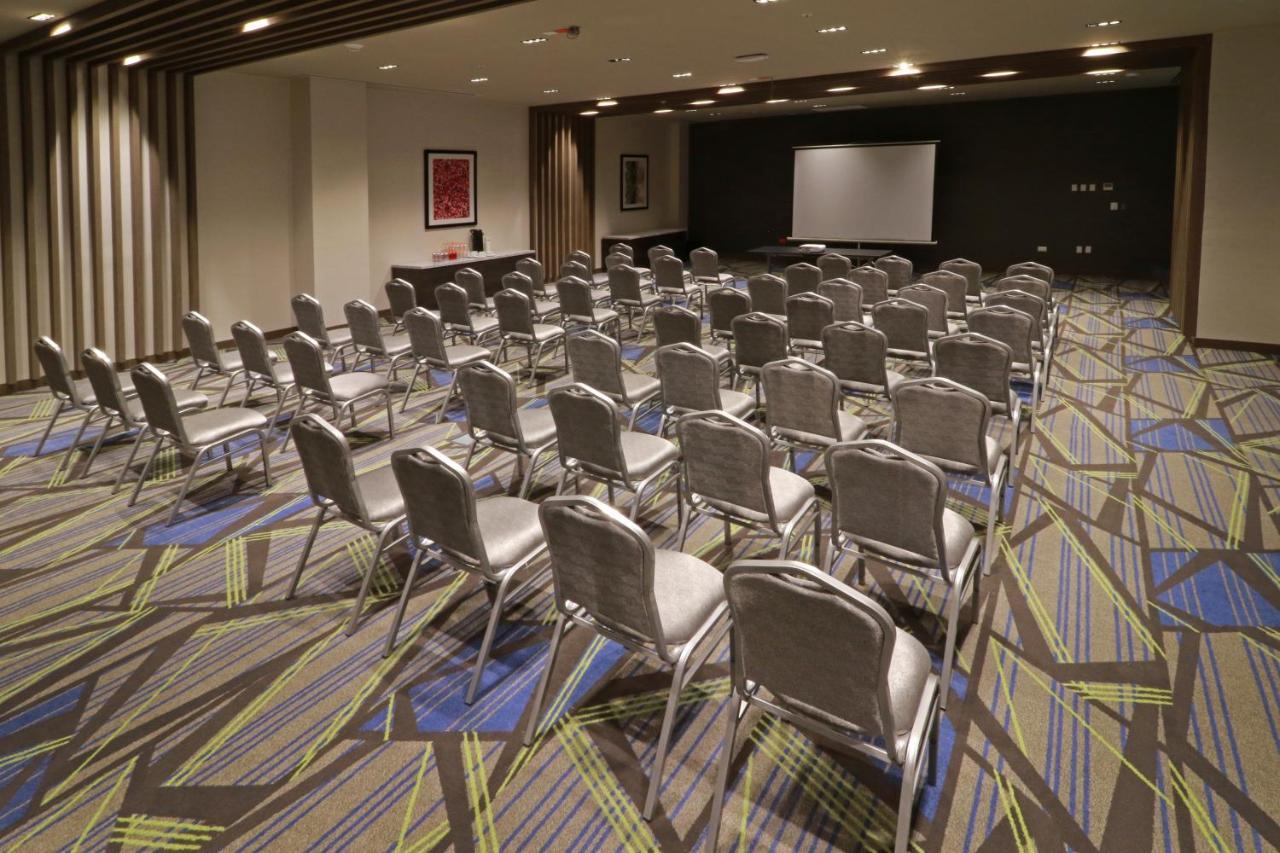 Holiday Inn Express - Monterrey - Fundidora By Ihg Eksteriør bilde