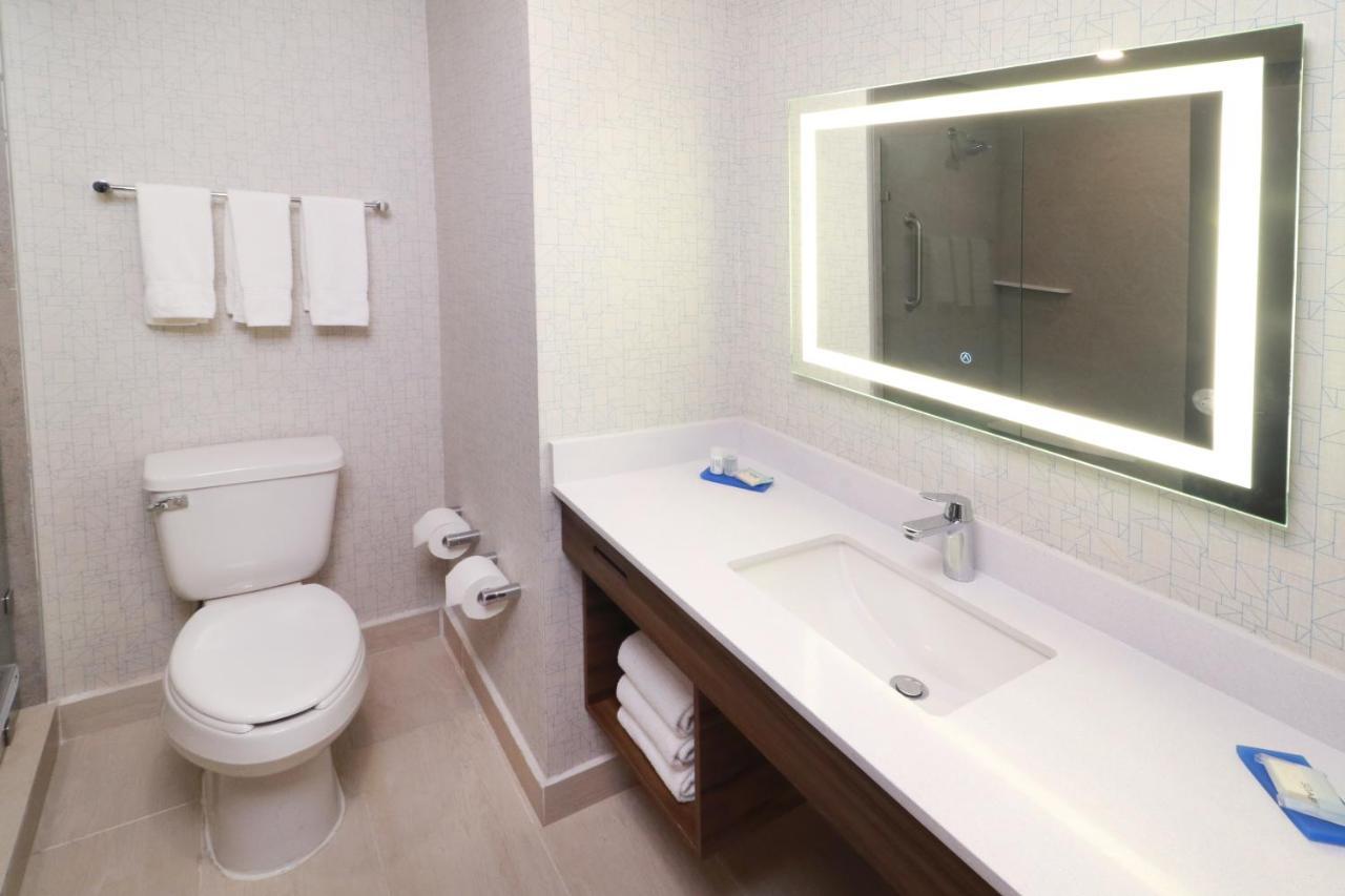 Holiday Inn Express - Monterrey - Fundidora By Ihg Eksteriør bilde