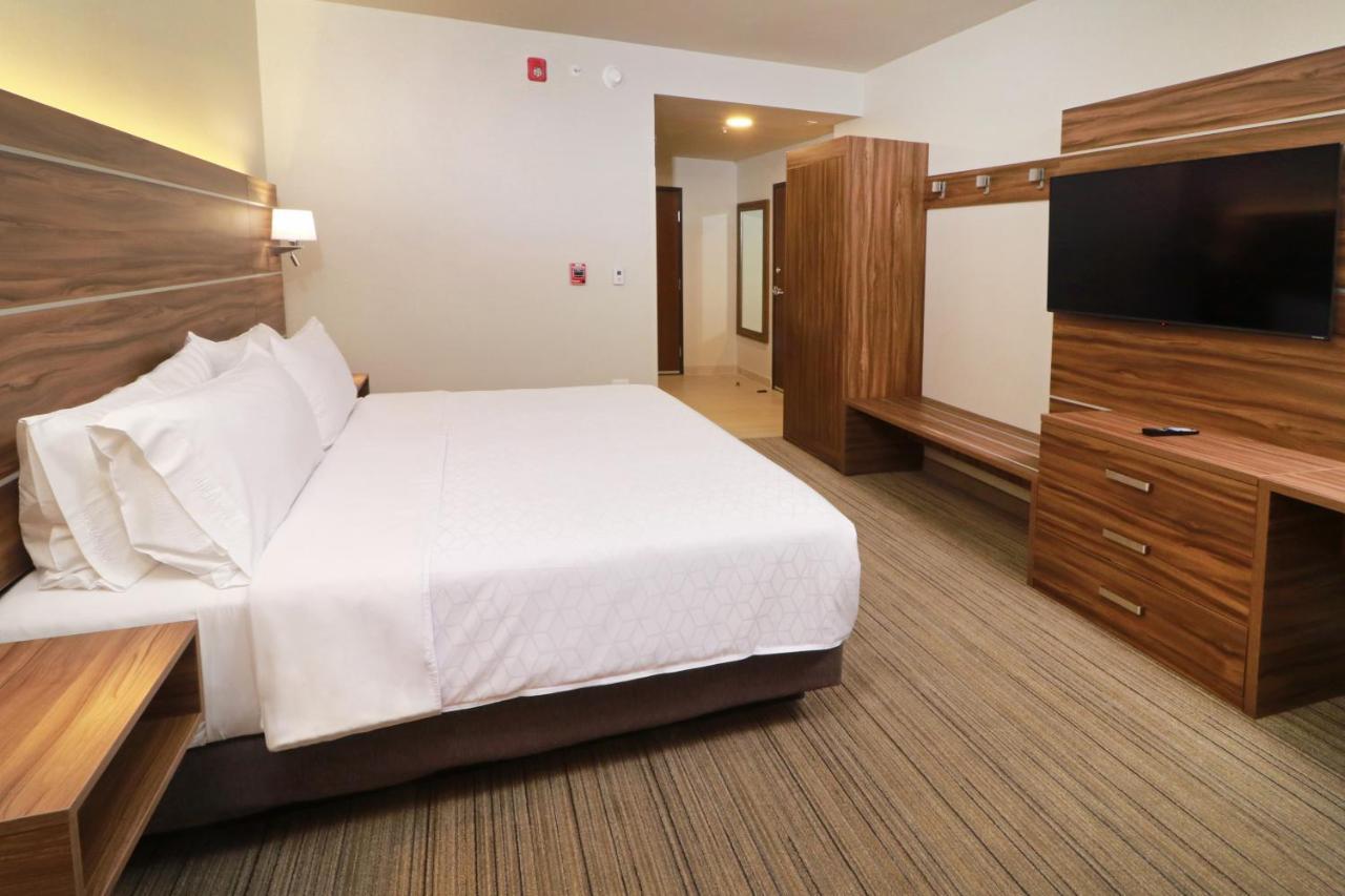 Holiday Inn Express - Monterrey - Fundidora By Ihg Eksteriør bilde