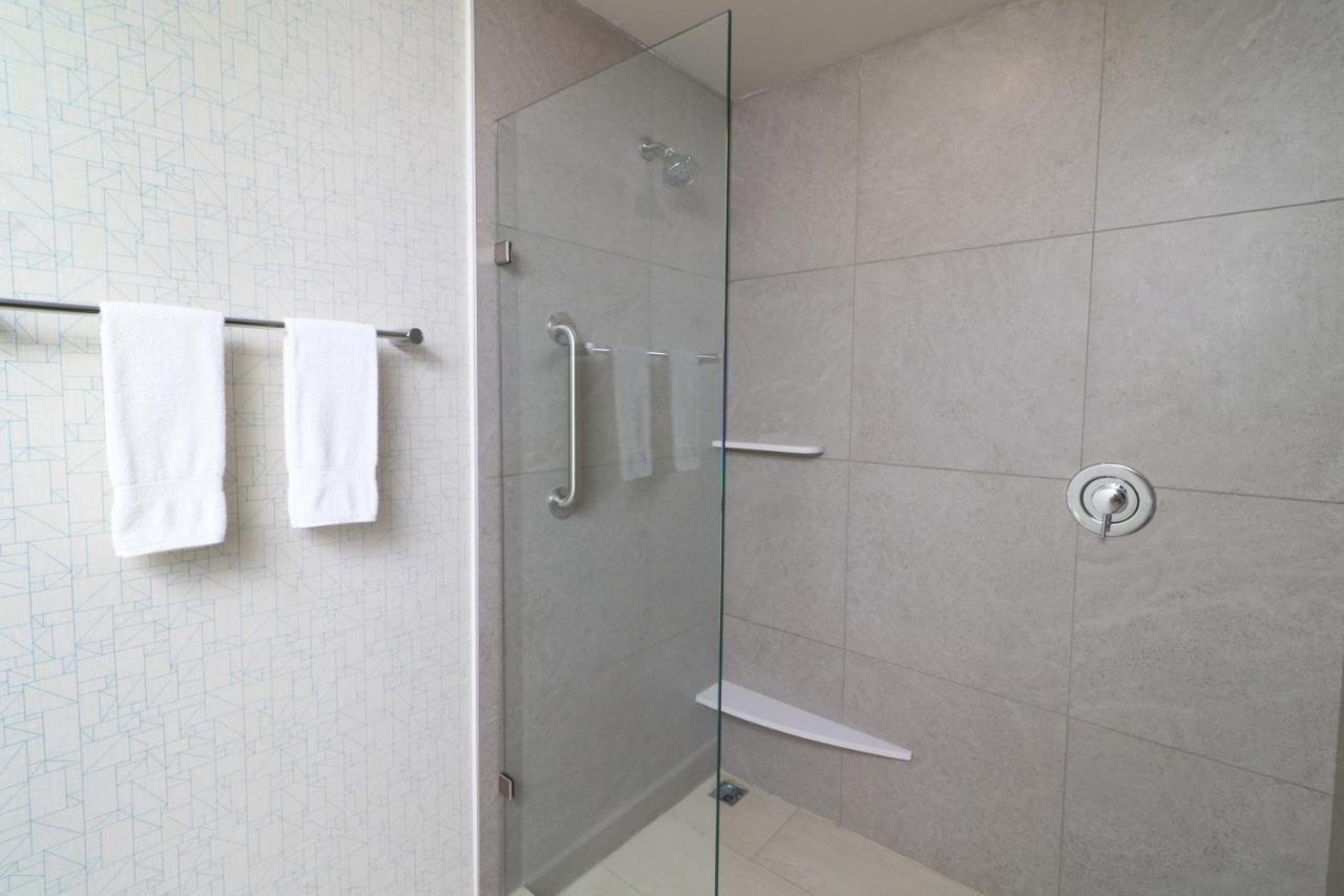 Holiday Inn Express - Monterrey - Fundidora By Ihg Eksteriør bilde